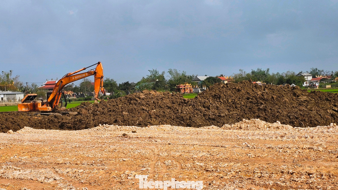 Hối hả trên công trình trọng điểm - Ảnh 11