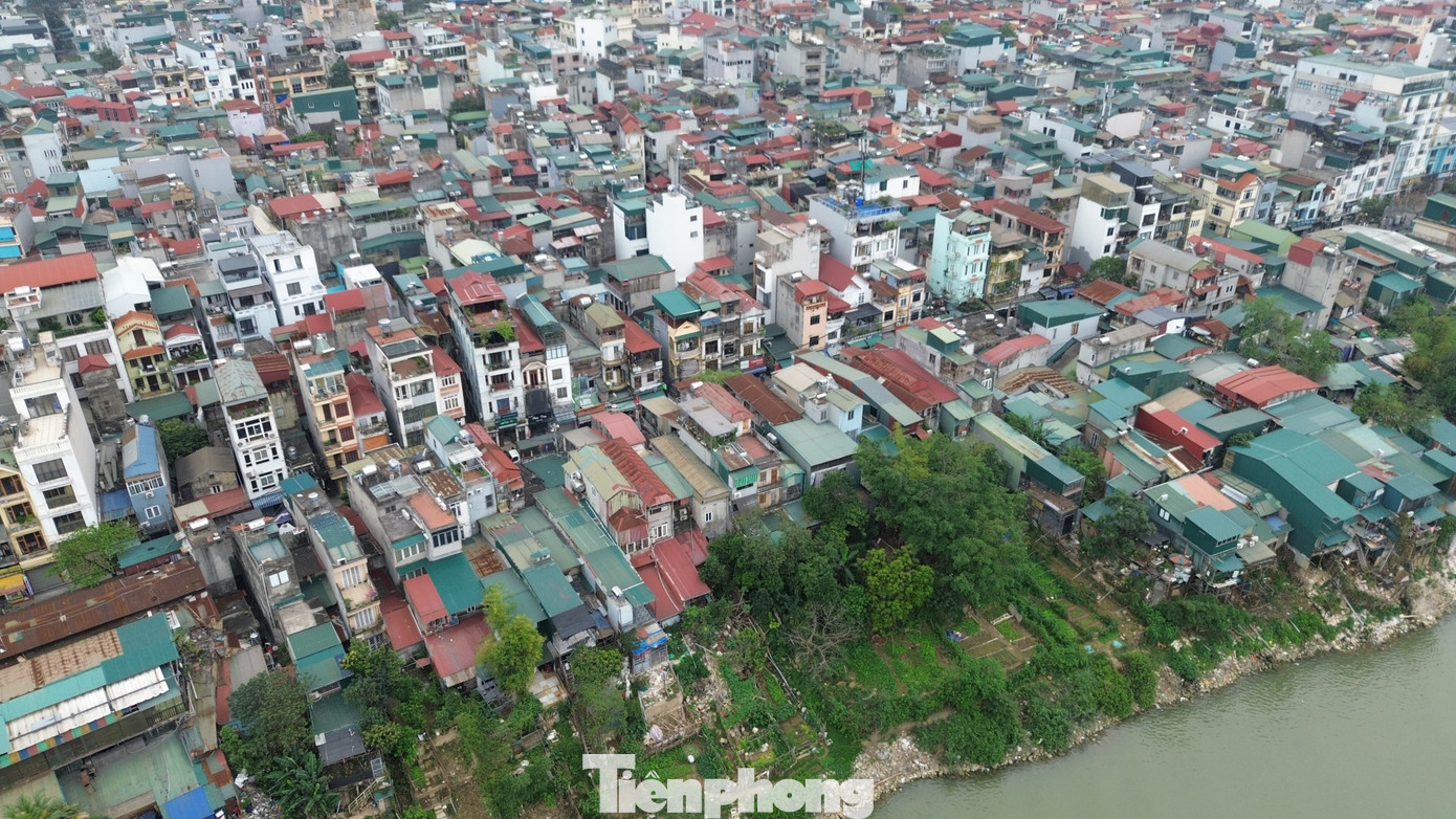 Cận cảnh các khu dân cư bị tạm dừng cấp phép xây dựng trong khu vực Trục đại lộ cảnh quan sông Hồng - Ảnh 1