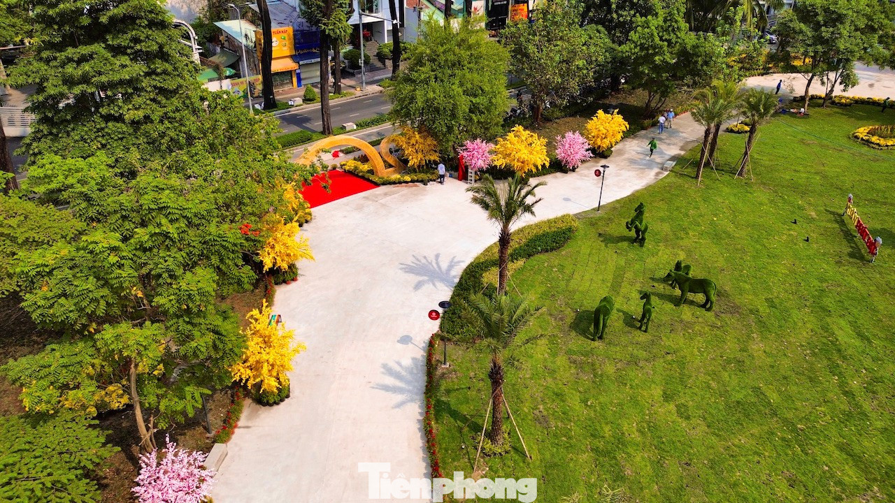 Chỉ đạo mới nhất về 11 khu 'đất vàng' TPHCM chuyển làm công viên - Ảnh 1