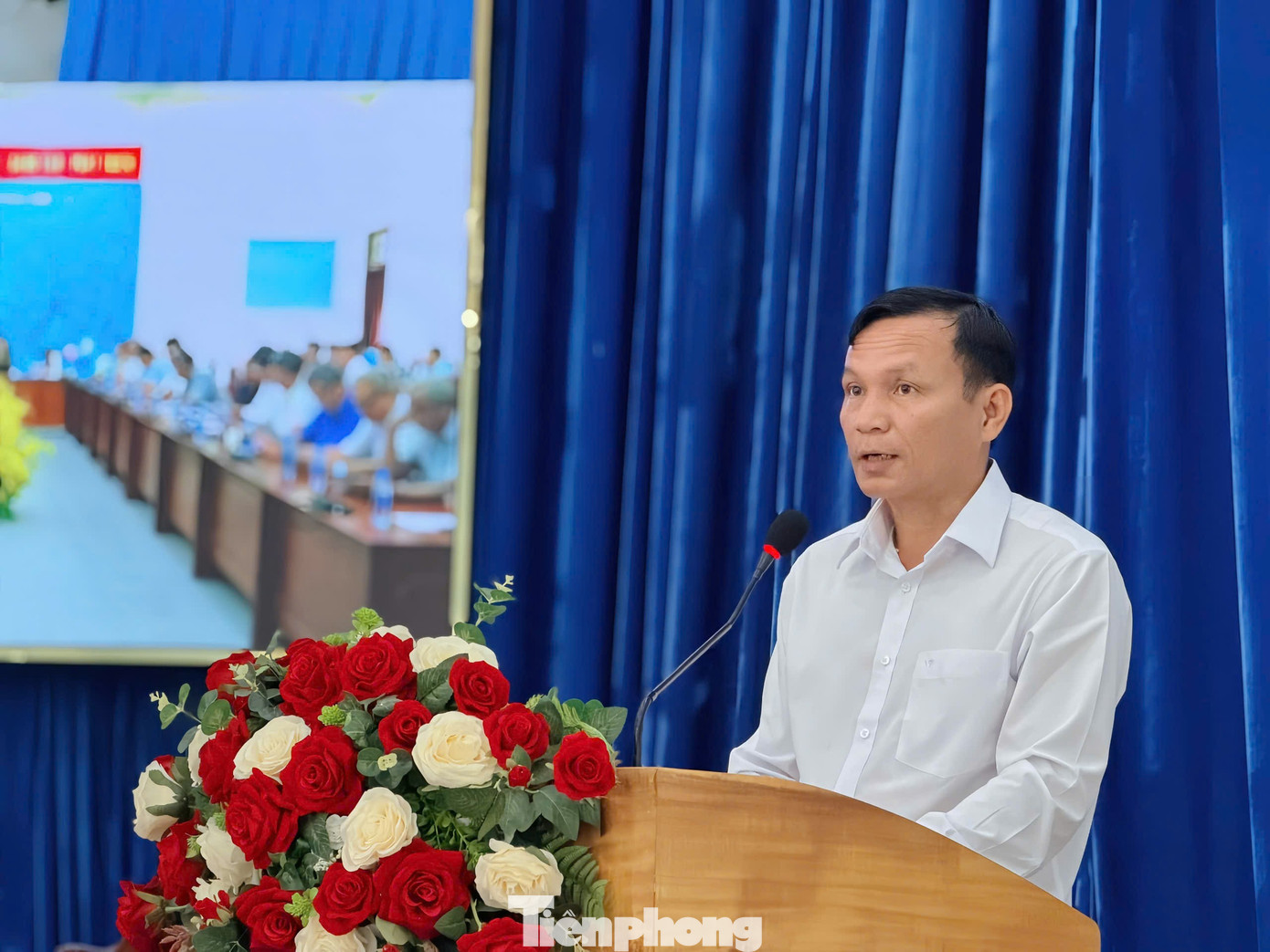 Cử tri mong tạo thuận lợi cho người thu nhập thấp dễ tiếp cận NƠXH - Ảnh 9