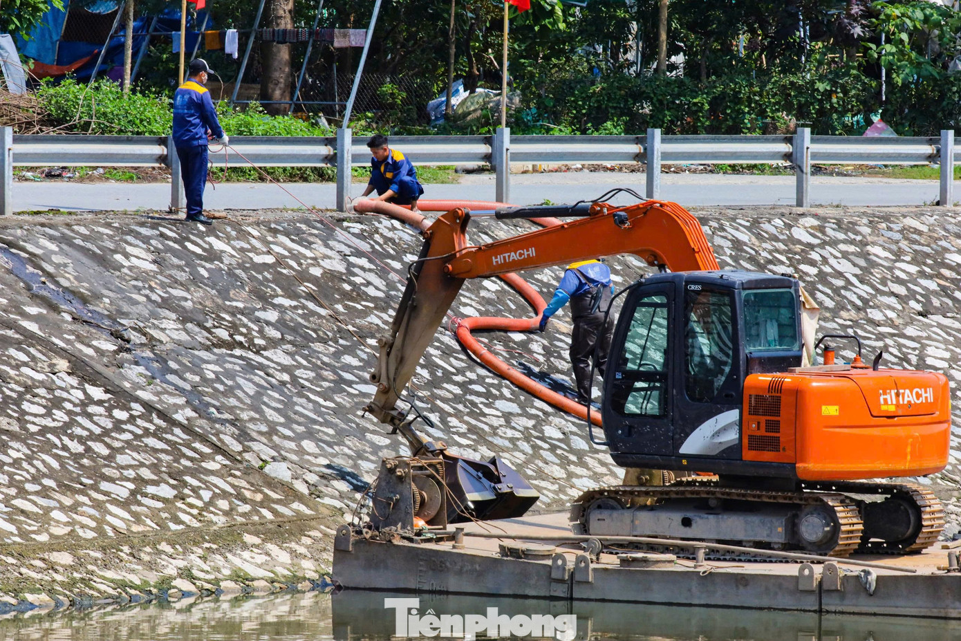 Hình ảnh đại công trường dự án chống ngập khẩn cấp ở Hà Nội - Ảnh 11