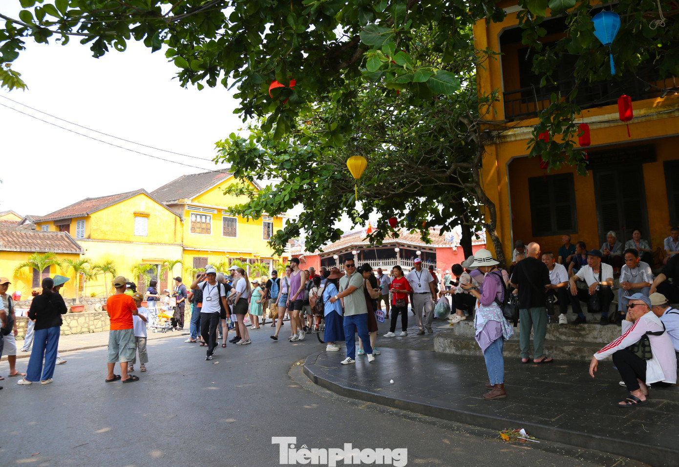 Diện mạo 'lạ' của phố cổ Hội An trước giờ G ‘siết’ vỉa hè - Ảnh 15