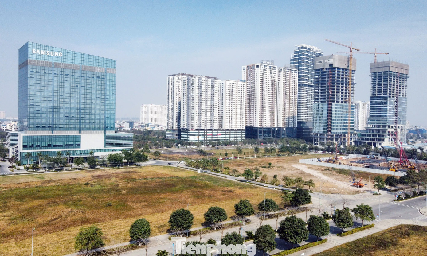 Thị trường văn phòng Hà Nội 'chuyển dịch' khỏi trung tâm - Ảnh 1