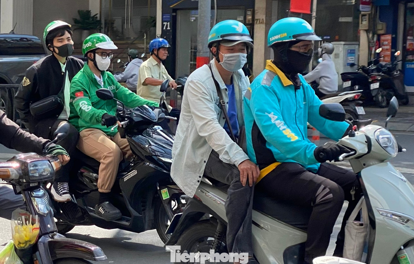 Tài xế Grab, Be sốt ruột giá xăng dầu, lo chi phí 'bào mòn' thu nhập - Ảnh 2