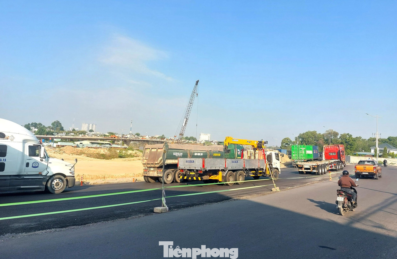 Cận cảnh nút giao trọng điểm trên tuyến Vành đai 3 TPHCM đang hoàn thiện - Ảnh 6