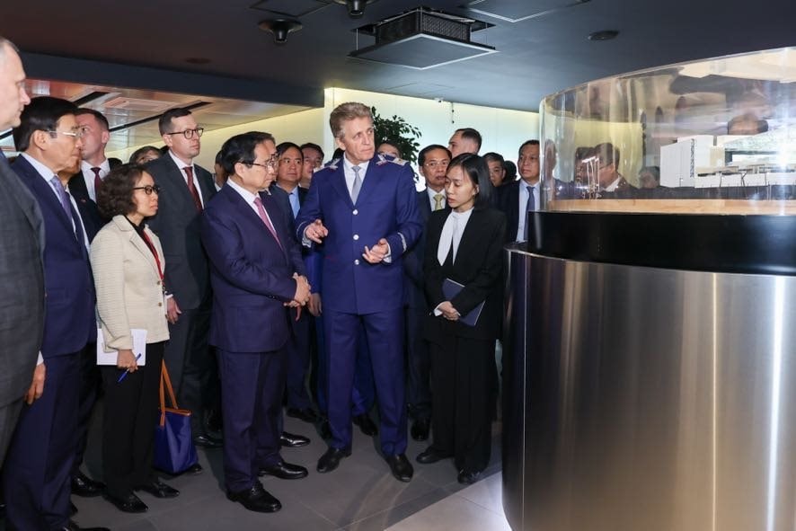 Thăm công trình 90 năm tuổi dưới lòng đất ở Moscow, Thủ tướng đề nghị Nga hỗ trợ xây tại Hà Nội, TP.HCM - Ảnh 3