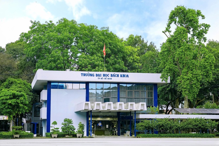 Trường ĐH Bách Khoa TPHCM lên tiếng về đề xuất di dời, xây cơ sở mới - Ảnh 1