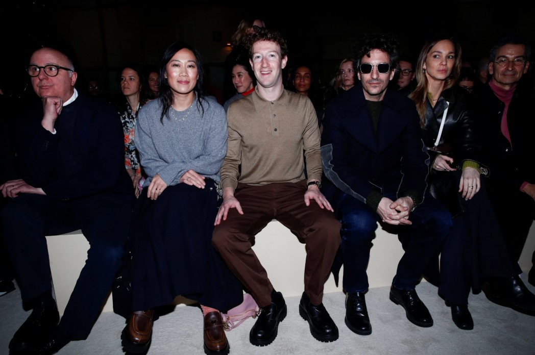 Vợ chồng Mark Zuckerberg thay đổi sau hơn 20 năm kết hôn - Ảnh 1