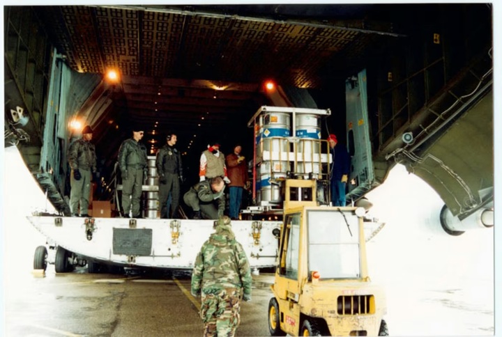 WSJ: Ông Trump cân nhắc chiến dịch quân sự nhằm thu giữ uranium của Iran - Ảnh 3