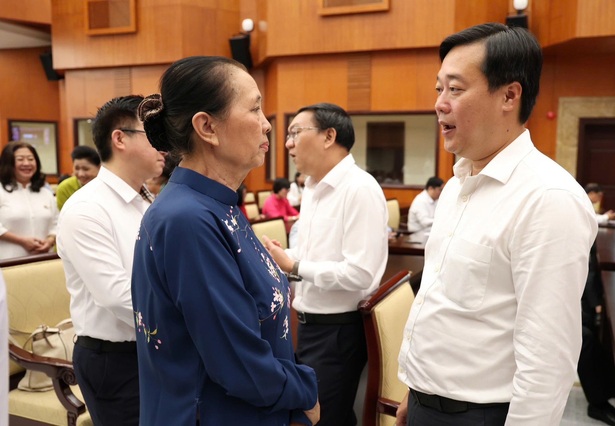 Lãnh đạo Thành ủy TPHCM thông tin tiến độ Nhà hát Giao hưởng, trung tâm biểu diễn Thủ Thiêm - Ảnh 6