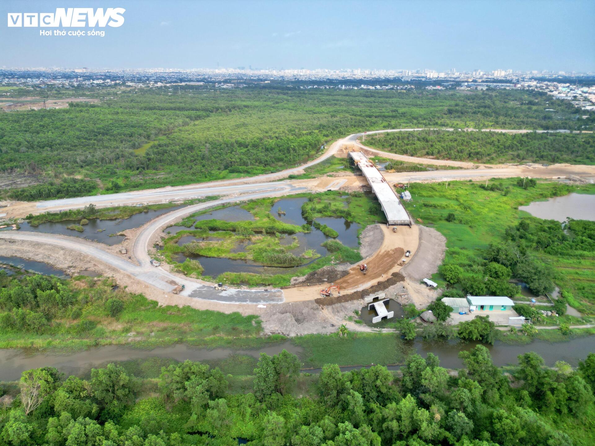 Vành đai 3 TP.HCM đoạn qua khu vực Bình Chánh hiện ra sao? - Ảnh 7