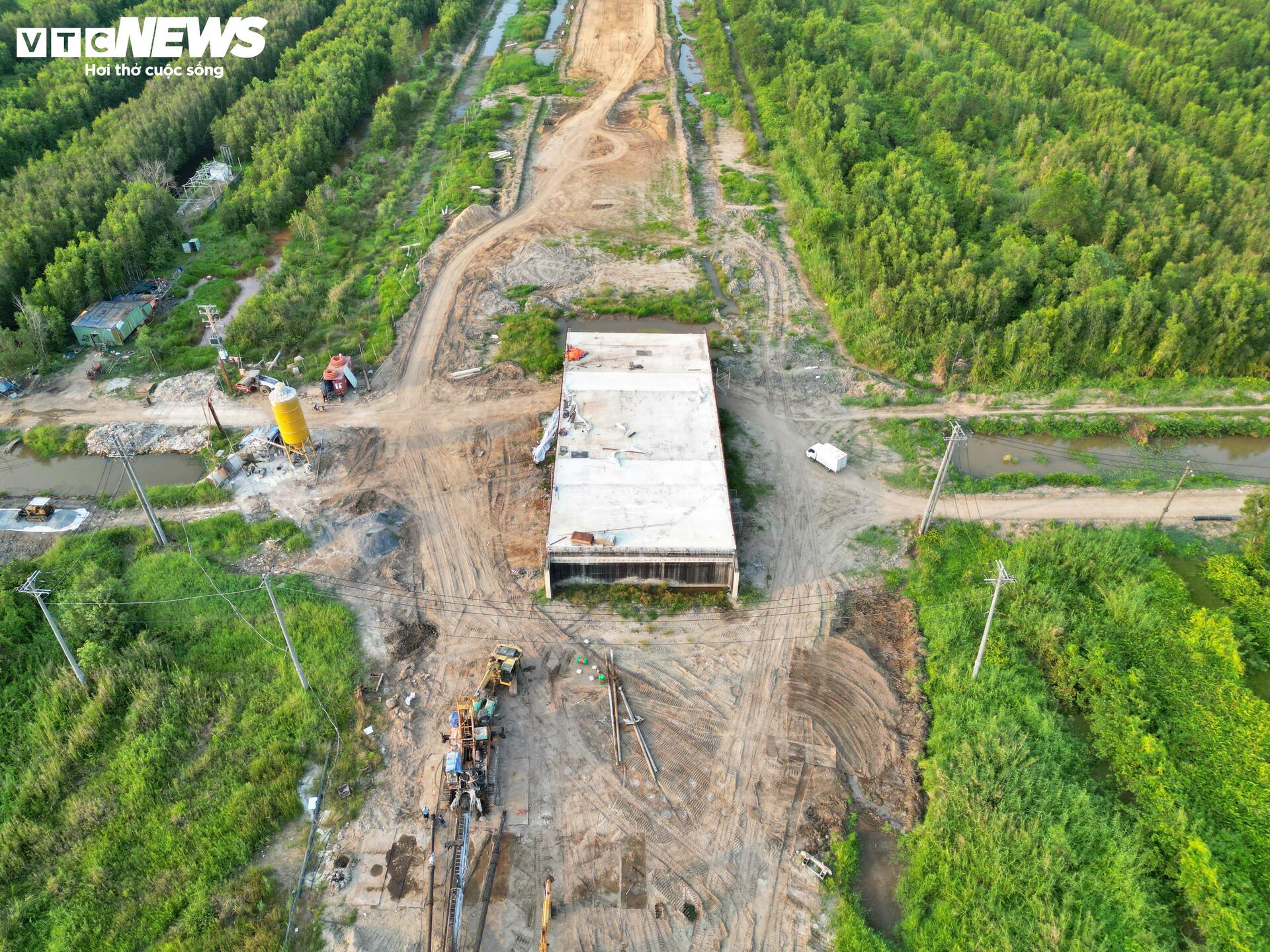 Vành đai 3 TP.HCM đoạn qua khu vực Bình Chánh hiện ra sao? - Ảnh 3