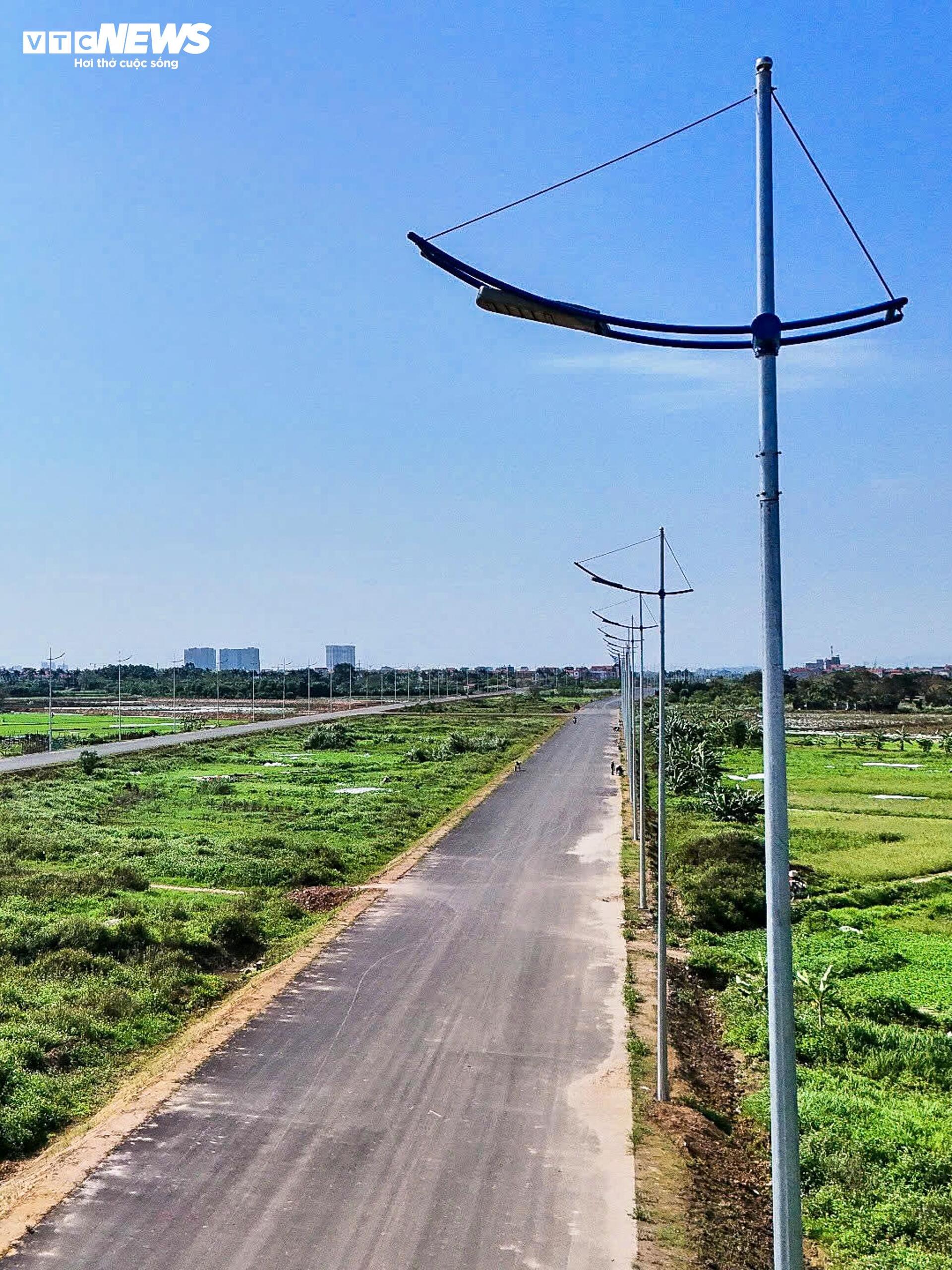 Cận cảnh Vành đai 4 phía Tây Hà Nội sau 2 năm thi công - Ảnh 10