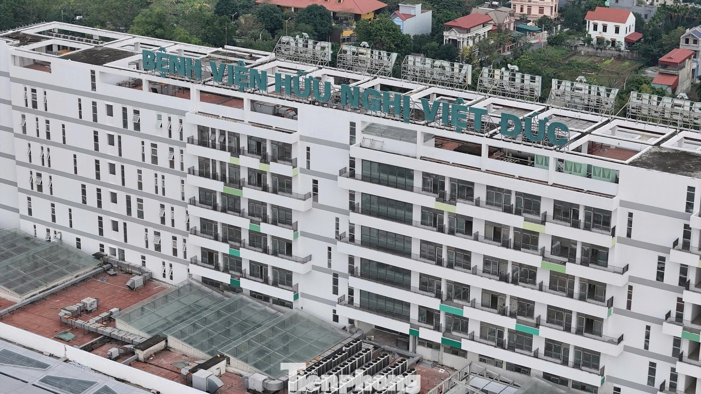 Vụ Bệnh viện Bạch Mai, Việt Đức cơ sở 2: Công ty tư vấn thiết kế đến từ Bỉ ‘không còn tồn tại’ - Ảnh 2