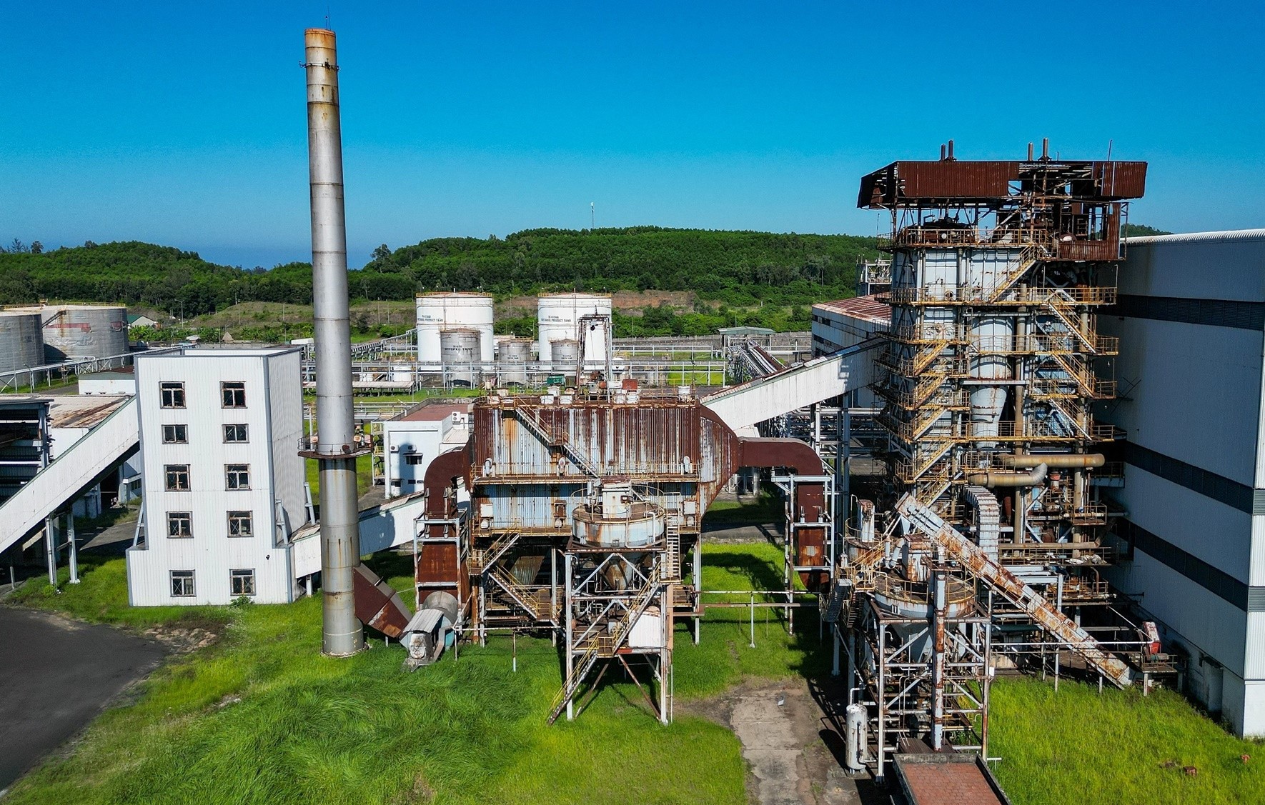 Nhà máy nhiên liệu sinh học Dung Quất vận hành, chuẩn bị phối trộn xăng E10 - Ảnh 2