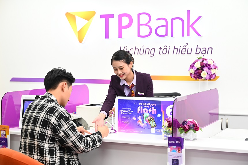 TPBank vừa tăng lãi suất tiết kiệm trên toàn hệ thống, nhân viên chào lãi suất hơn 8% cho kỳ hạn từ 6 tháng - Ảnh 1