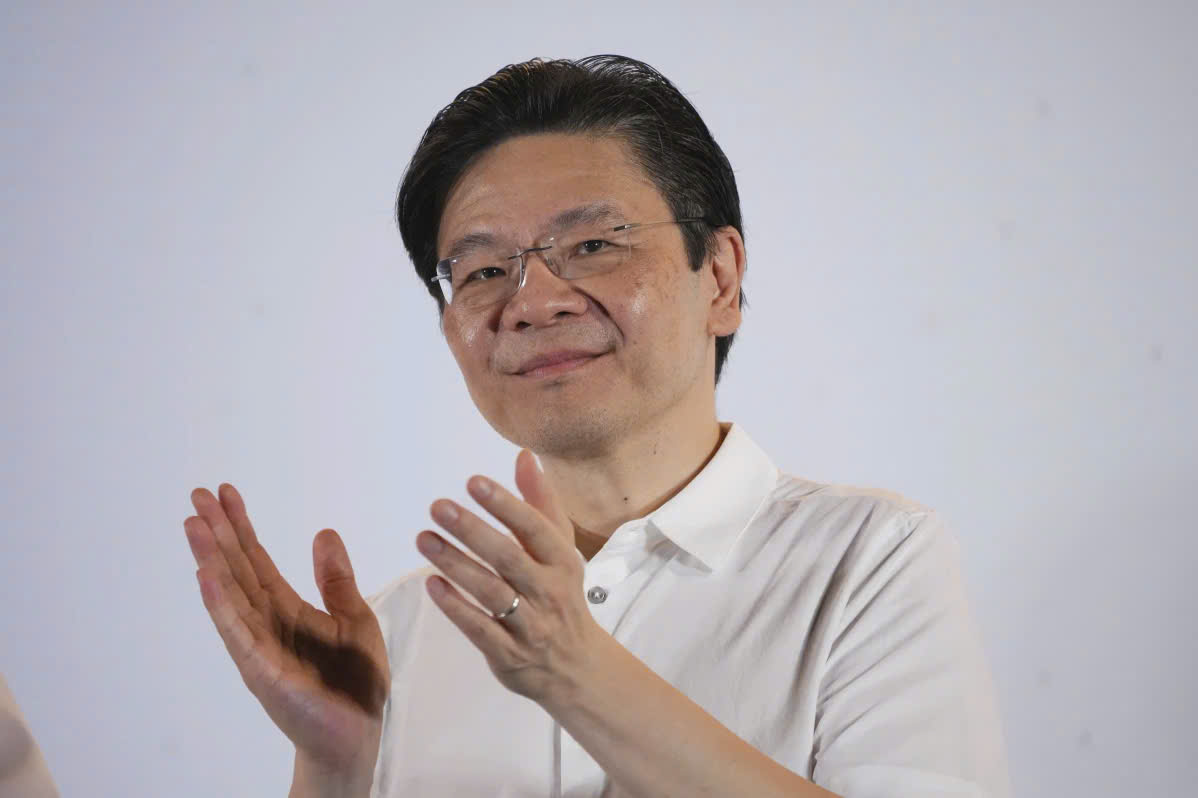 VIDEO: Thủ tướng Singapore Lawrence Wong “bắt trend” 1990, dân mạng phát sốt - Ảnh 8