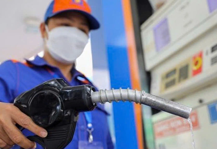 Thuế môi trường với xăng, dầu có thể được giảm một nửa đến hết tháng 6 - Ảnh 1