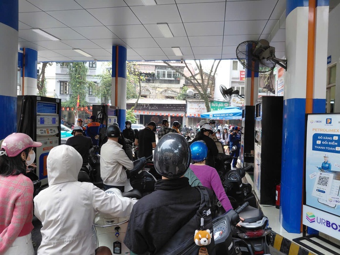 Bộ Công Thương lên tiếng về nguồn cung xăng dầu, hoạt động của 2 nhà máy Dung Quất và Nghi Sơn - Ảnh 1