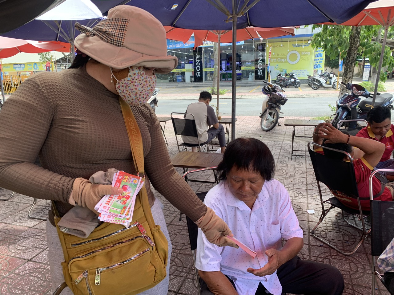 Xổ số miền Nam tăng thêm 2 triệu vé/kỳ: Đại lý và công ty nói gì? - Ảnh 1