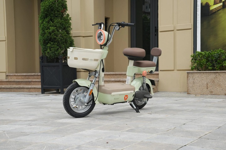 Những mẫu xe máy điện không cần bằng lái - Ảnh 3