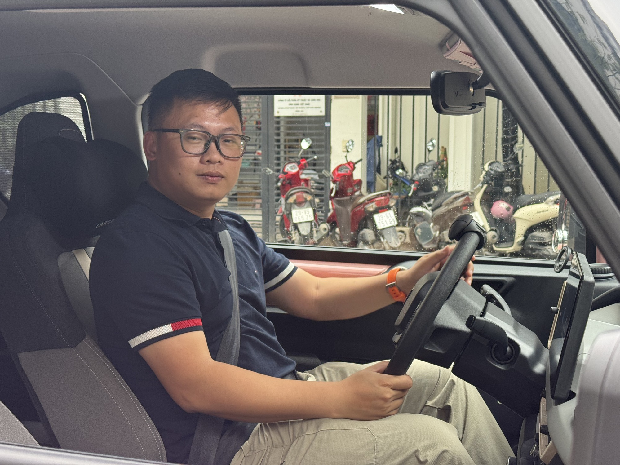 Chạy 4.000km/tháng, chủ xe VinFast VF 3: ‘Xe điện giờ tiện như xe xăng, đã thử cung Hà Nội-Huế ngon lành’ - Ảnh 3