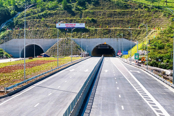 Những dự án cao tốc sẽ thông xe dịp 30/4 - Ảnh 2