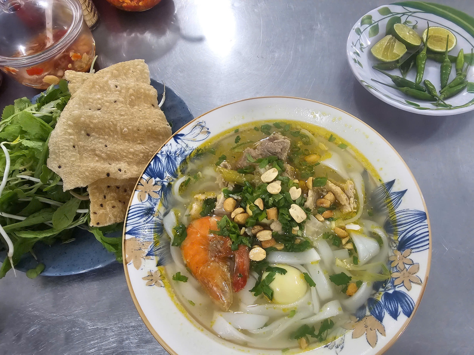 Hàng quán ở TP.HCM tăng giá sau Tết - Ảnh 2