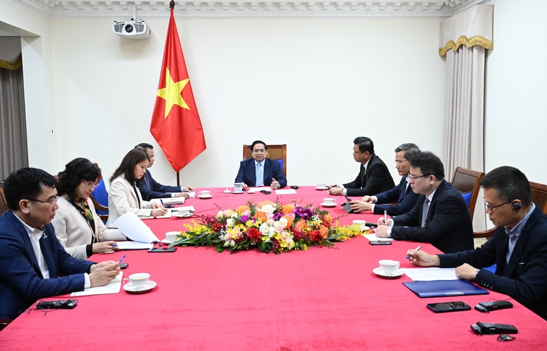 Thủ tướng Phạm Minh Chính điện đàm với Thủ tướng Qatar: Sẵn sàng hợp tác chặt chẽ nhằm góp phần ổn định năng lượng tại Việt Nam - Ảnh 2