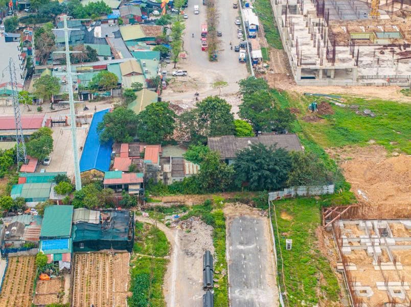 Sau gần 30 năm, khu nhà giàu Ciputra được đề xuất điều chỉnh quy hoạch do vướng nghĩa trang...lộ điểm nghẽn tuyến đường nối 3km cả thập kỷ vẫn chưa thông - Ảnh 2