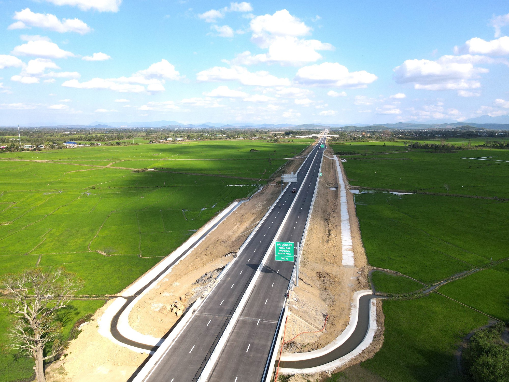 Đề xuất xây dựng hơn 5 km đường với tổng kinh phí 1.700 tỉ đồng - Ảnh 3