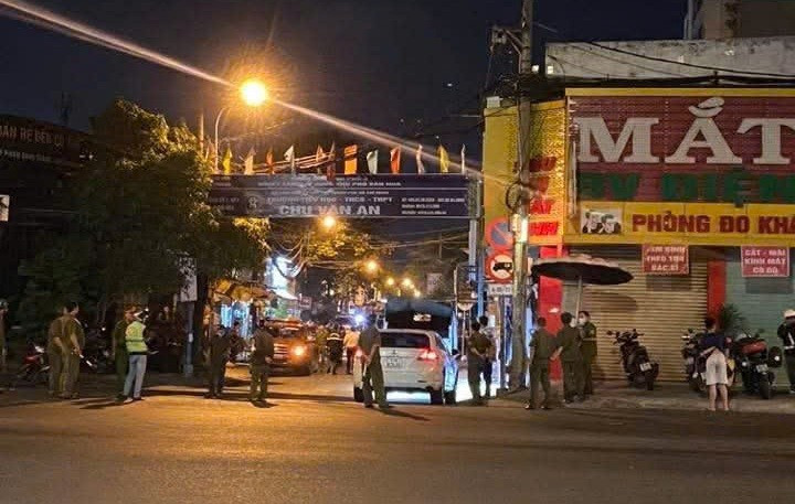 Đêm khuya cháy quán cơm chay, hai mẹ con tử vong - Ảnh 2