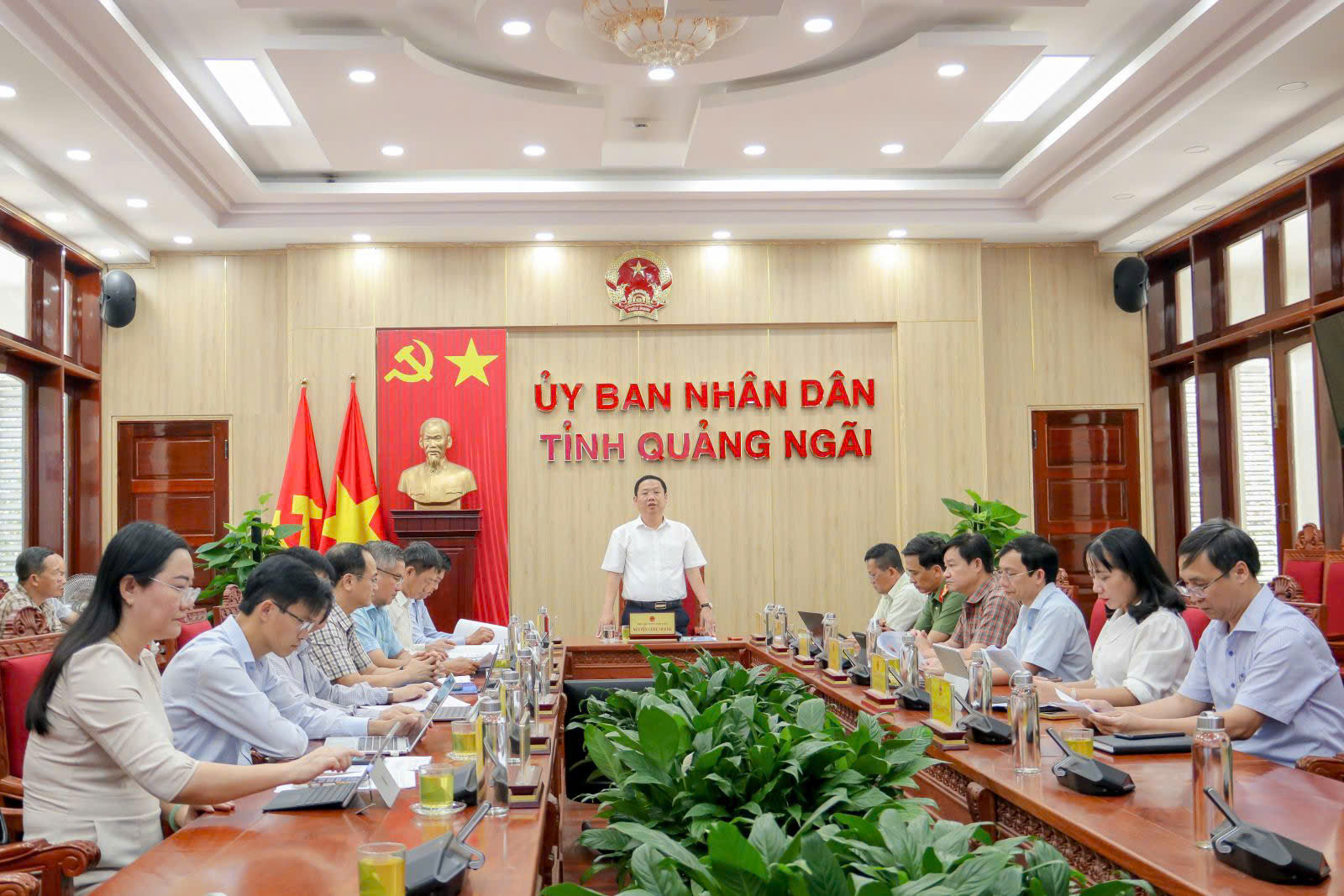 Áp dụng kết cấu lần đầu triển khai tại Việt Nam, cây cầu cấp đặc biệt hơn 2.000 tỷ đồng dự kiến khởi công sau 3 tháng nữa - Ảnh 1