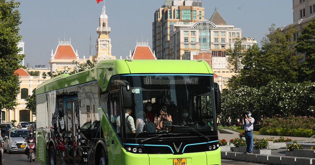 Thời cơ 'vàng' cho giao thông công cộng