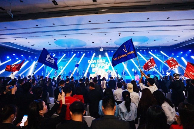 Hơn 600 chuyên viên kinh doanh bùng nổ cùng lễ ra quân dự án Salacia Villas - Ảnh 1