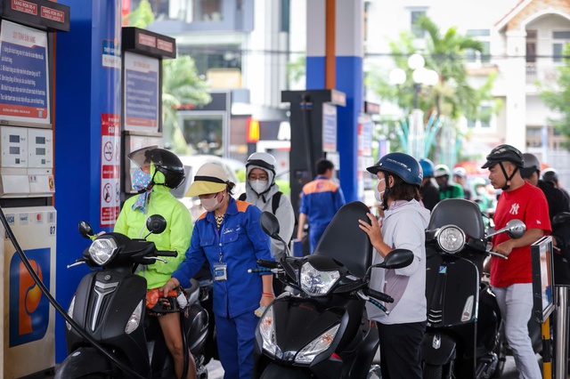 Kịch bản nào cho giá xăng dầu trong nước? - Ảnh 1