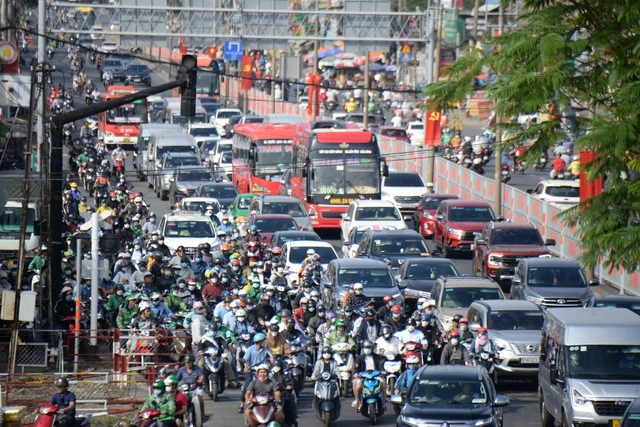 TP.HCM bứt tốc hạ tầng trọng điểm - Ảnh 2