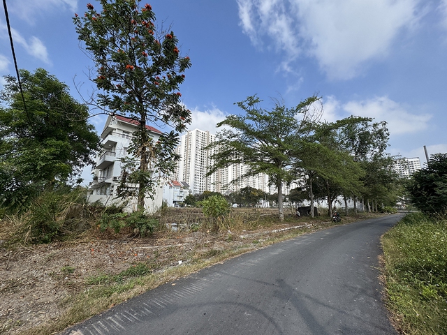 Lo tiền sử dụng đất tăng cao - Ảnh 1