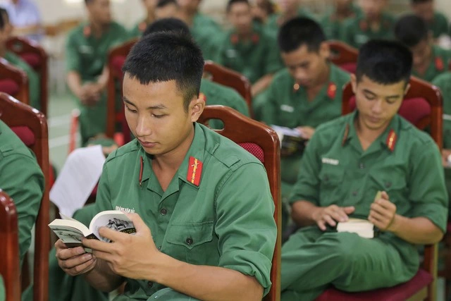 Trung Nguyên Legend  tiếp tục triển khai ‘Hành trình Từ Trái Tim’-Hành trình cho thanh niên Việt - Ảnh 9