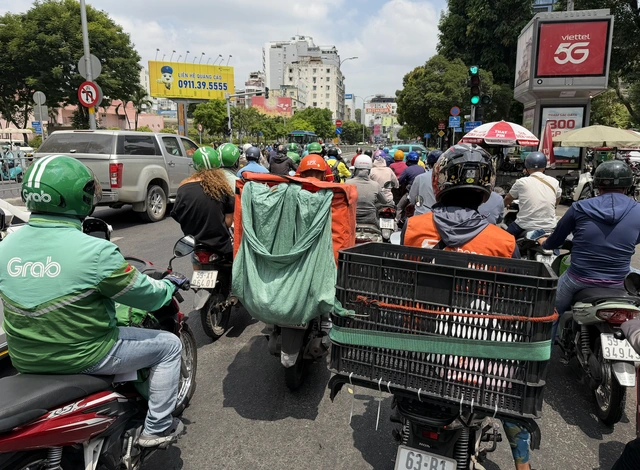 Vì sao gọi xe công nghệ chạy xăng khó khăn? - Ảnh 5