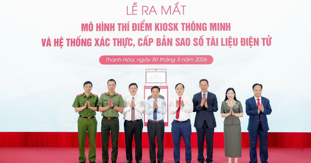 Agribank đồng hành cùng tỉnh Thanh Hoá triển khai mô hình Kiosk hành chính công thông minh