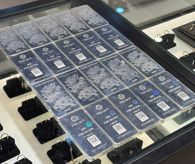 Giá vàng, giá bạc giảm 'chóng mặt', mất ngay 7,5 triệu/lượng - Ảnh 1