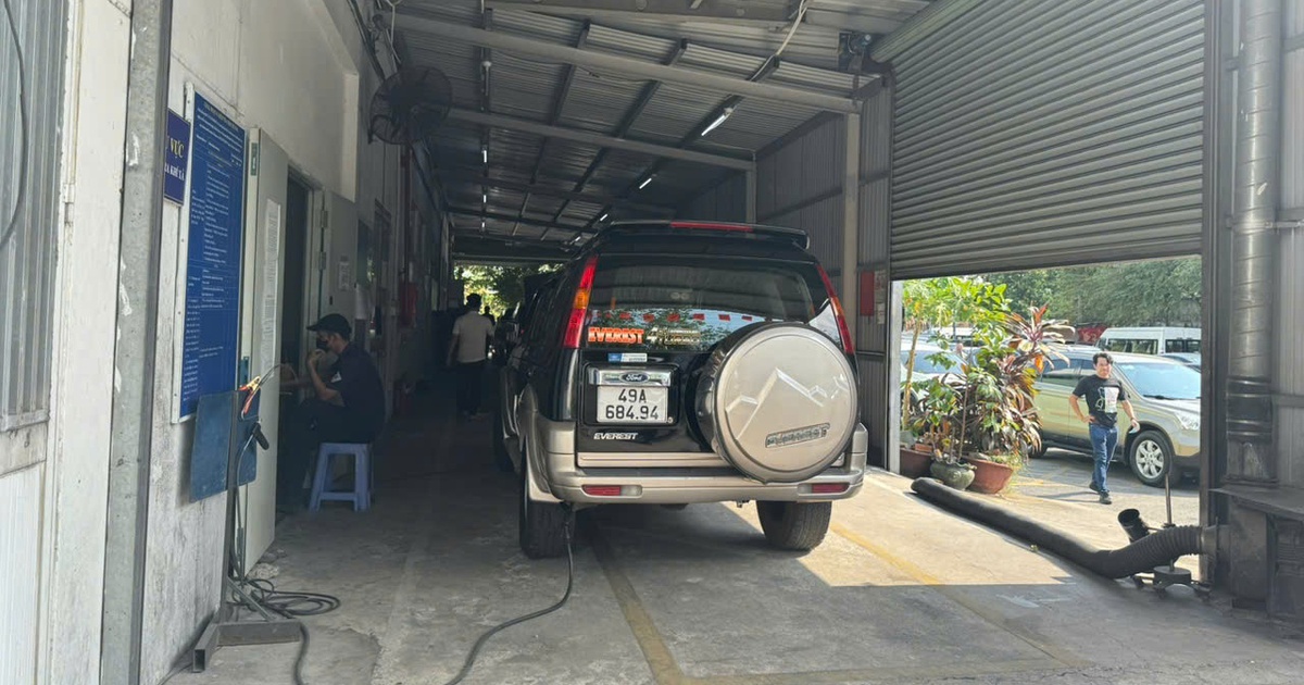 Nhiều doanh nghiệp vẫn không đồng ý quy trình 'đạp lút ga' khi kiểm định khí thải