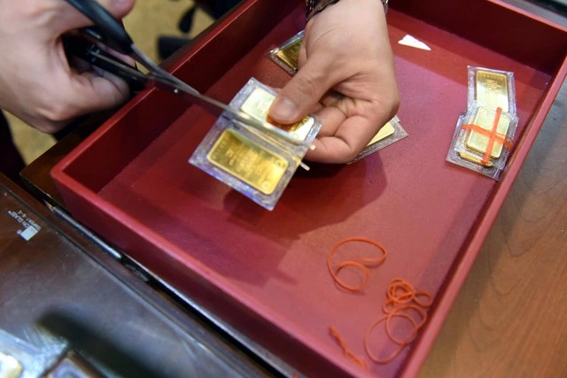 Giá vàng hôm nay 10.3.2026: Bật tăng sau đà giảm mạnh - Ảnh 1