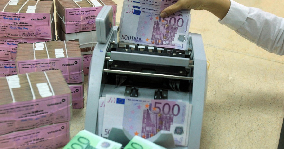 Giá USD hôm nay 15.3.2026: Tăng cao suốt tuần đẩy euro, yen Nhật đi xuống