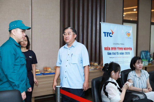 15 năm chương trình hiến máu tình nguyện ‘Niềm vui từ lòng nhân ái’ - Ảnh 3