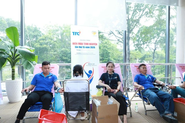 15 năm chương trình hiến máu tình nguyện ‘Niềm vui từ lòng nhân ái’ - Ảnh 5