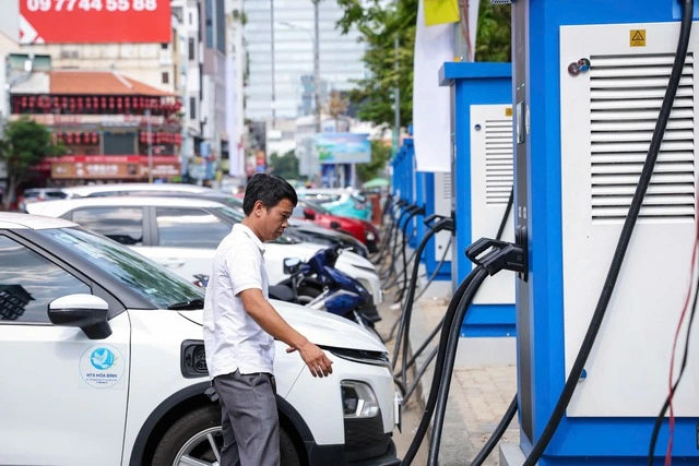 Thời cơ vàng bứt tốc giao thông xanh - Ảnh 1