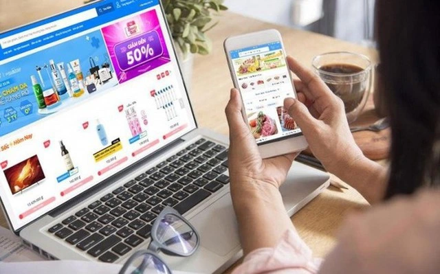 Hộ kinh doanh bán hàng trên sàn thương mại điện tử nộp thuế ra sao? - Ảnh 1