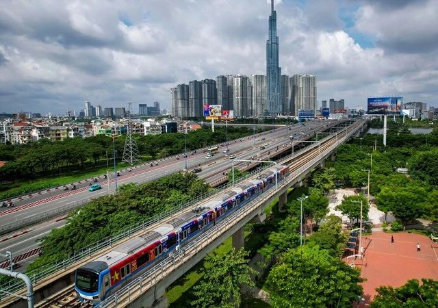 Metro TP.HCM vào guồng 'nước rút' - Ảnh 3
